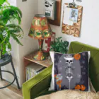 Skeletonのユニークなスケルトンアートがおしゃれに輝く！ Cushion