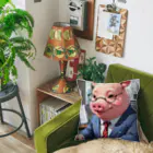 MTHの会社のリスク管理を担当するミニブタ Cushion