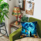 Super_Bluemoonの不思議な世界のブルームーンを見つめる黒猫♪ Cushion