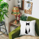 小鳥と映画館のお利口さんのハチワレちゃん Cushion
