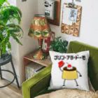 ヘンテコデザイン専門店　SYUNLABOのプリン・アラ・ドーモ　デコレーションver. Cushion