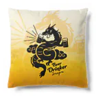 kocoon（コクーン）のビール好きのドラゴン Cushion