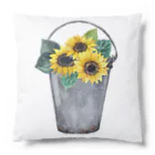 Fred HorstmanのWatering bucket and sunflowers  じょうろ と ひまわり Cushion