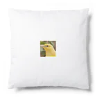 Happy Bird の黄色い鳥の横顔 Cushion