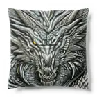 ５６アイテムズの銀龍 Cushion