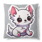 可愛いチワワグッズショップのホワイトチワワちゃん Cushion