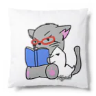 Kujakuの朗読猫 Cushion