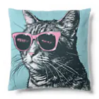 Feelin Shades Studioのクールキャットの休日 Cushion