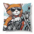 ryusky_333のサングラスをかけて、バイクを楽しんでいる猫 Cushion