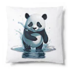 waterpandaのパンダの水遊び Cushion