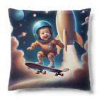 スケートボード、変な癖シリーズの宇宙空間で楽しむ赤ちゃんスケーター クッション