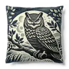 kotpopのOwl gazing from a branch Cushion