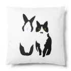 黒白部のダッチうさぎ(立)とハチワレねこ Cushion