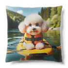 「ワンダーワールド」のボートで遊ぶ愛犬！ Cushion