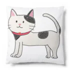 gattyoデザインのくすっと笑える雑貨たちの「くろぶちにゃん – おすまし猫の横顔」 Cushion