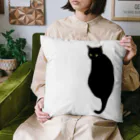 小鳥と映画館の振り向く黒猫 Cushion