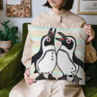 penguininkoの仲良く鳴き合うケープペンギン背景ありA Cushion