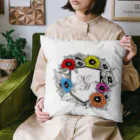 NynHKのGerbera Cushion