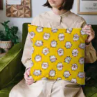 おむすび屋のねこいぬ総柄黄色 Cushion