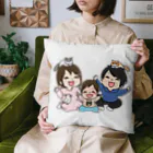 りおなり夫婦のビログ旅 公式Storeの家族大集合クッション Cushion