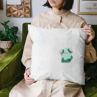 ツンの頑固な寒がりカエルさん Cushion