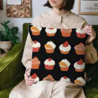 柚子味のカップケーキクッション黒 Cushion