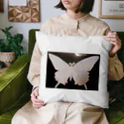 アーティスト 丸尾義久shopの人面蝶❤️ Cushion