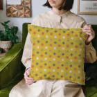 IZANAMI by Akane Yabushitaのチベット文様（ドット柄 / 黄色） Cushion