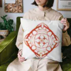 Eye_holeのエスニックな模様　暖色 Cushion