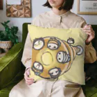 Ohiro’s Shop のハチとアリとパンケーキタワー Cushion