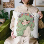 天道虫のグリーンフラワーガール Cushion