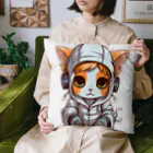 Vasetti_pressのパーカーを着ているネコちゃん Cushion