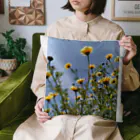 MMの黄色い春菊の花 Cushion