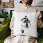 ファンシーTシャツ屋のクラシックスクーターに乗る男性 Cushion