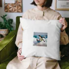 hakumenhonのサーフィンするペンギン Cushion