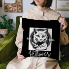 SERIY_SHOPの勇敢な猫戦士 Cushion