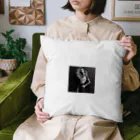 ＮＡＫＡＮＯのモノクロの美女 Cushion