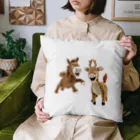 soiのuma and shika Cushion