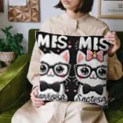 MKYU4の可愛い男女の猫たち Cushion