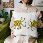 スナックカブトムシの恋するタコ野郎 Cushion