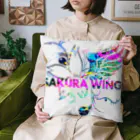 SAKURA WING LLC.のSAKURA WINGロゴ カラフル クッション