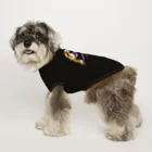 浪漫千代（ロマチョんの店）のEnglish bulldog riding a skateboard Dog T-shirt