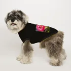 ChicClassic（しっくくらしっく）のお花・Find healing and warmth in the gentle embrace of love Dog T-shirt