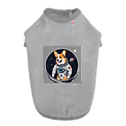 miyakawa2023のコーギー宇宙へ行く Dog T-shirt