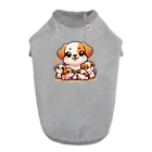 mitsu5872のわんぱく子犬とやさしいママ ドッグTシャツ