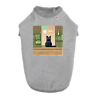 mutounの街中でたたずむ黒猫 ドッグTシャツ