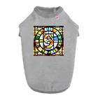 alphabet stained glassのstained glass S ドッグTシャツ