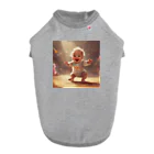 FIRE_Babyのダンスをしている人間の赤ちゃん ドッグTシャツ