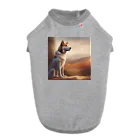 me-tooの遠くを見つめる愛犬 Dog T-shirt