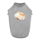 Cute Animalsのすやすやにゃんこ Dog T-shirt